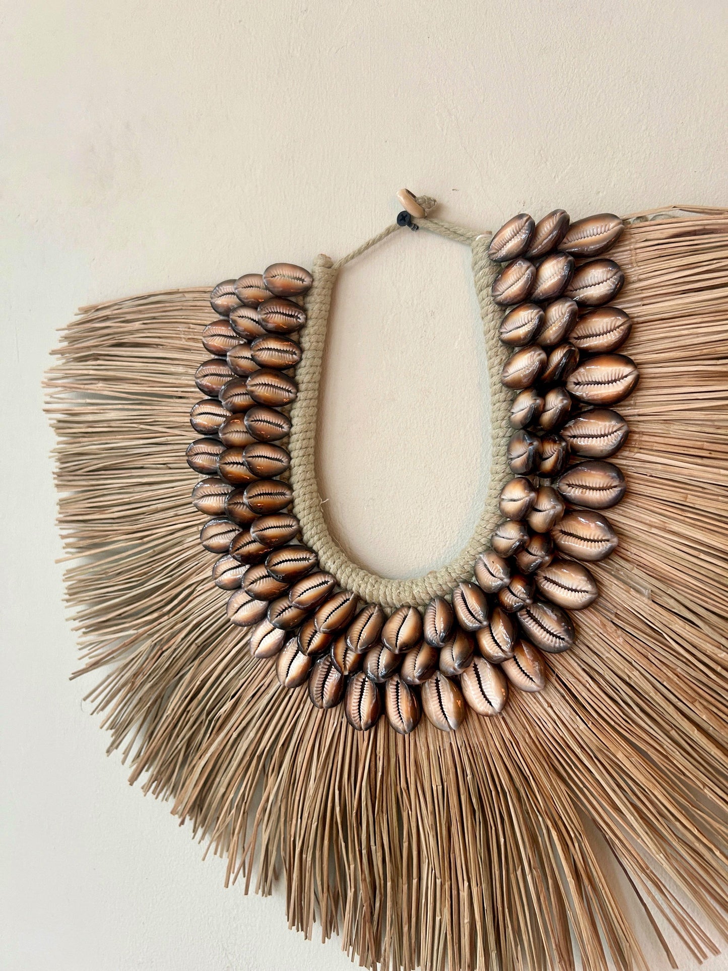 Ethnic Grass Papua Shell Cowrie Necklace