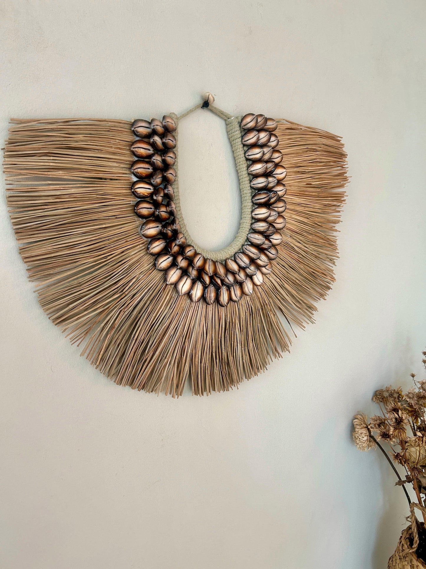 Ethnic Grass Papua Shell Cowrie Necklace