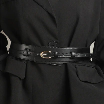 Women's faux leather belt with adjustable buckle 1 105 cms