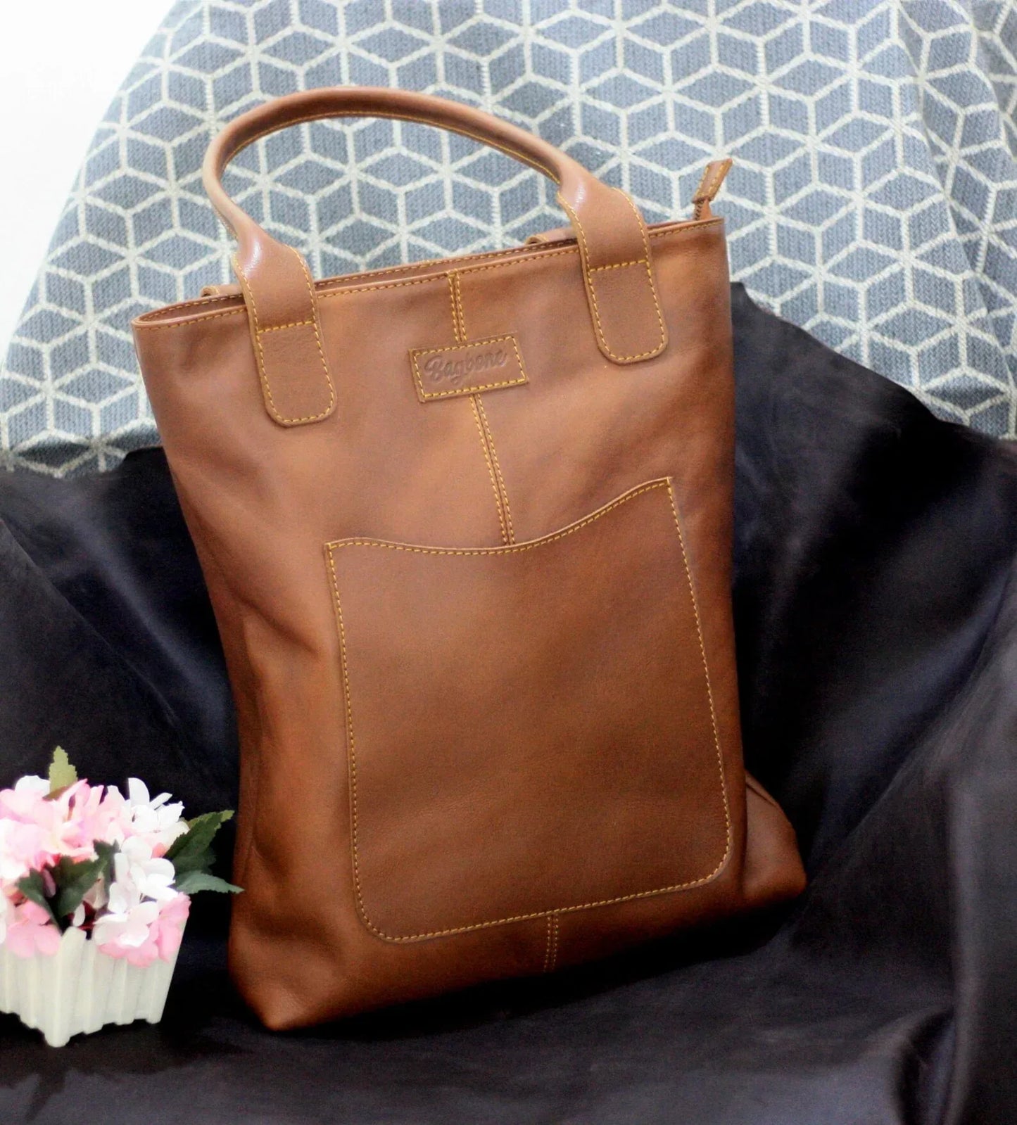 Leather Tote Bag With Outside Pockets for Women Camel