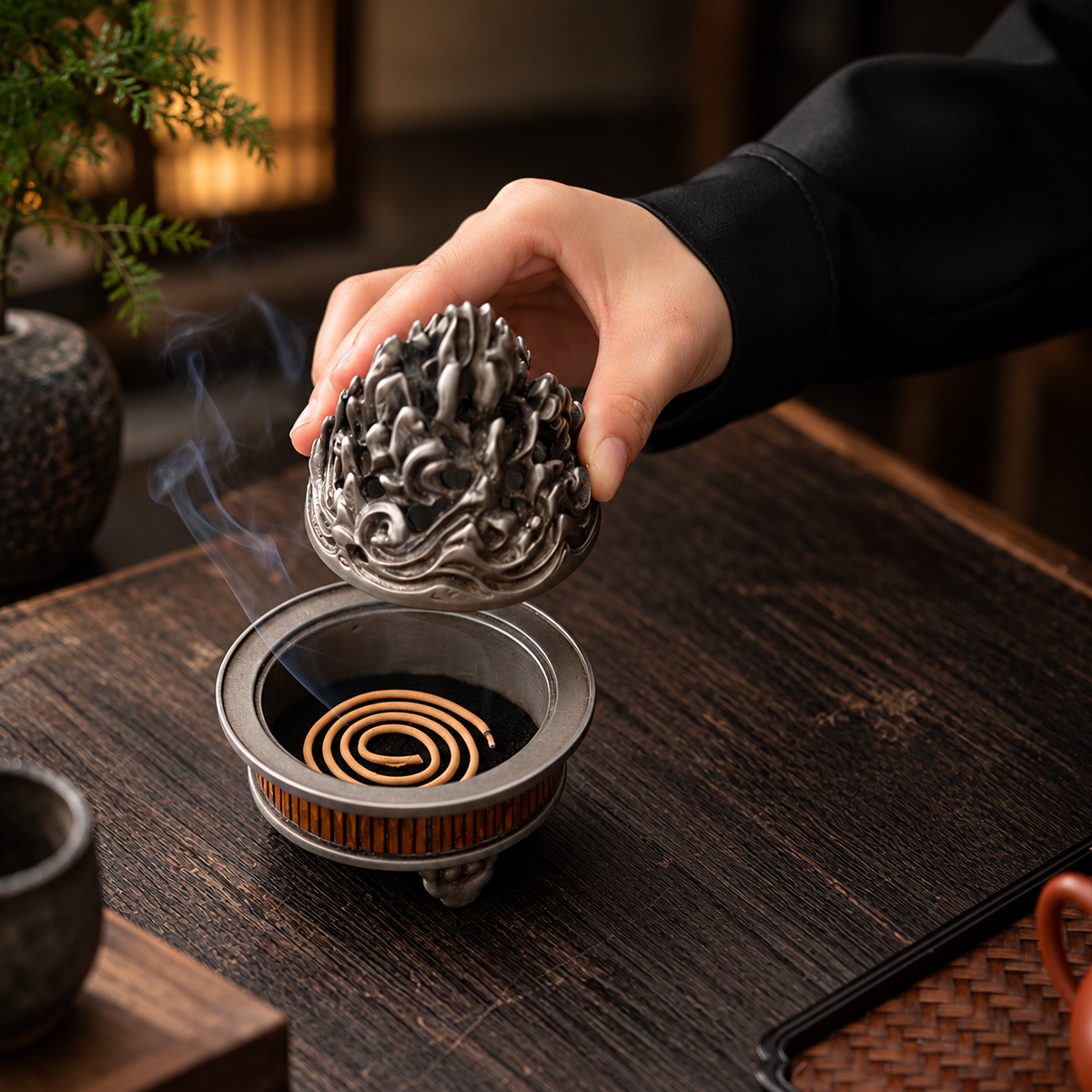 Incense Burner with Bamboo Alloy Detailing and Decorative Openwork Cover