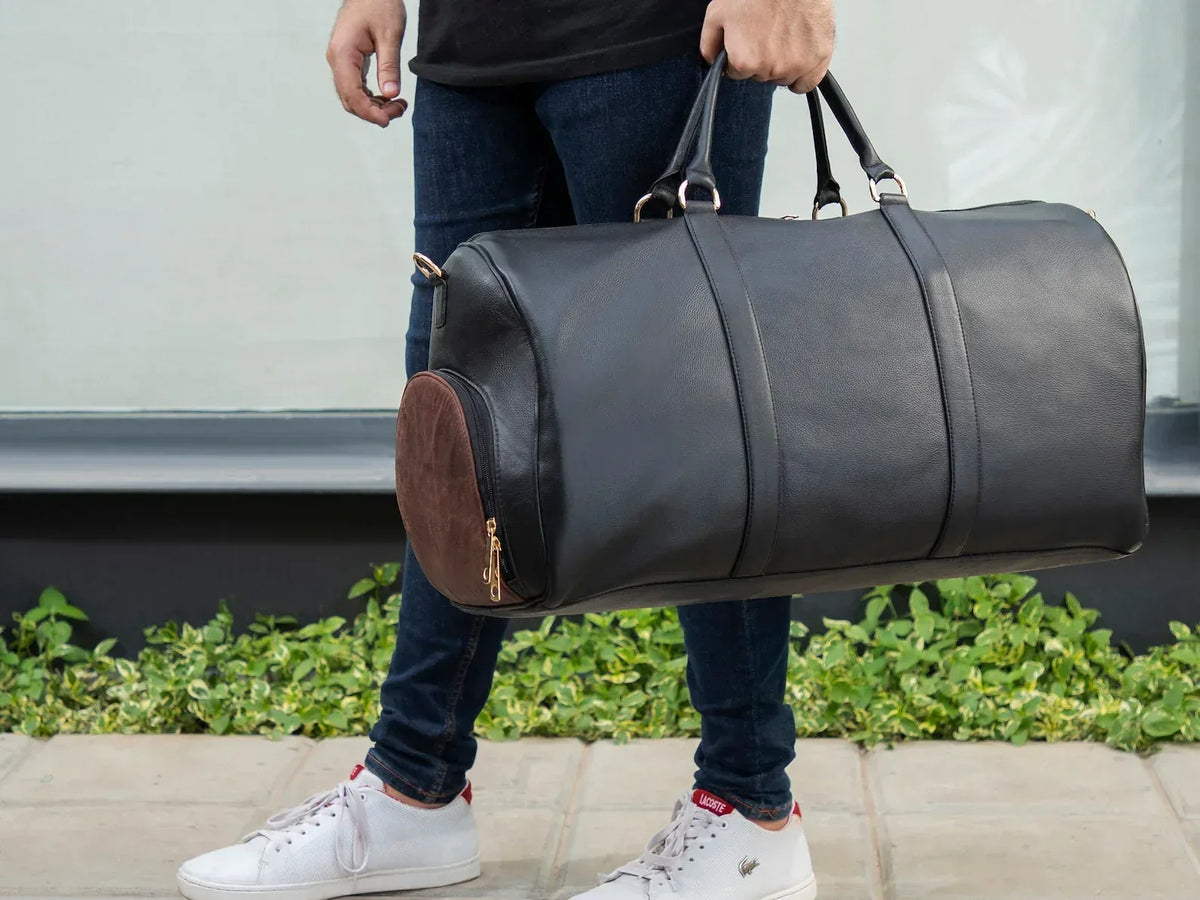Leather Travel Bag for Men with Shoe Compartment and Barrel Shape