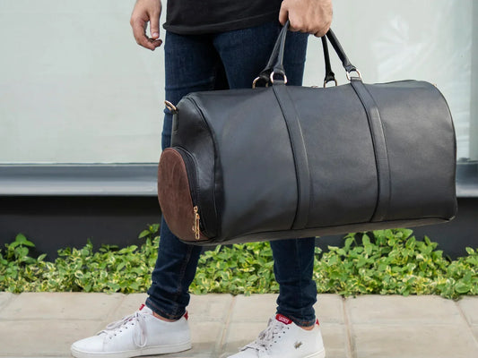 Leather Travel Bag for Men with Shoe Compartment and Barrel Shape