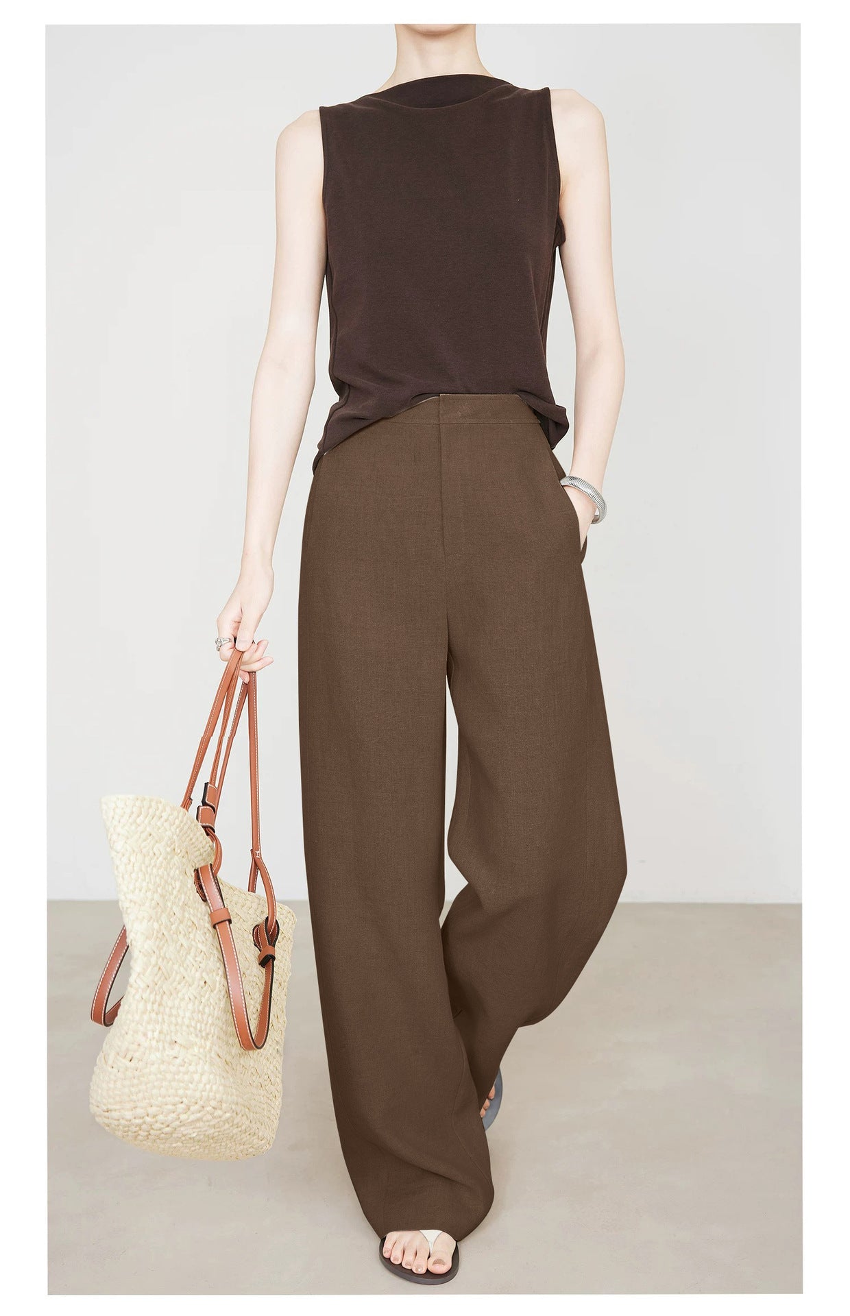 Women linen pants for office and travel