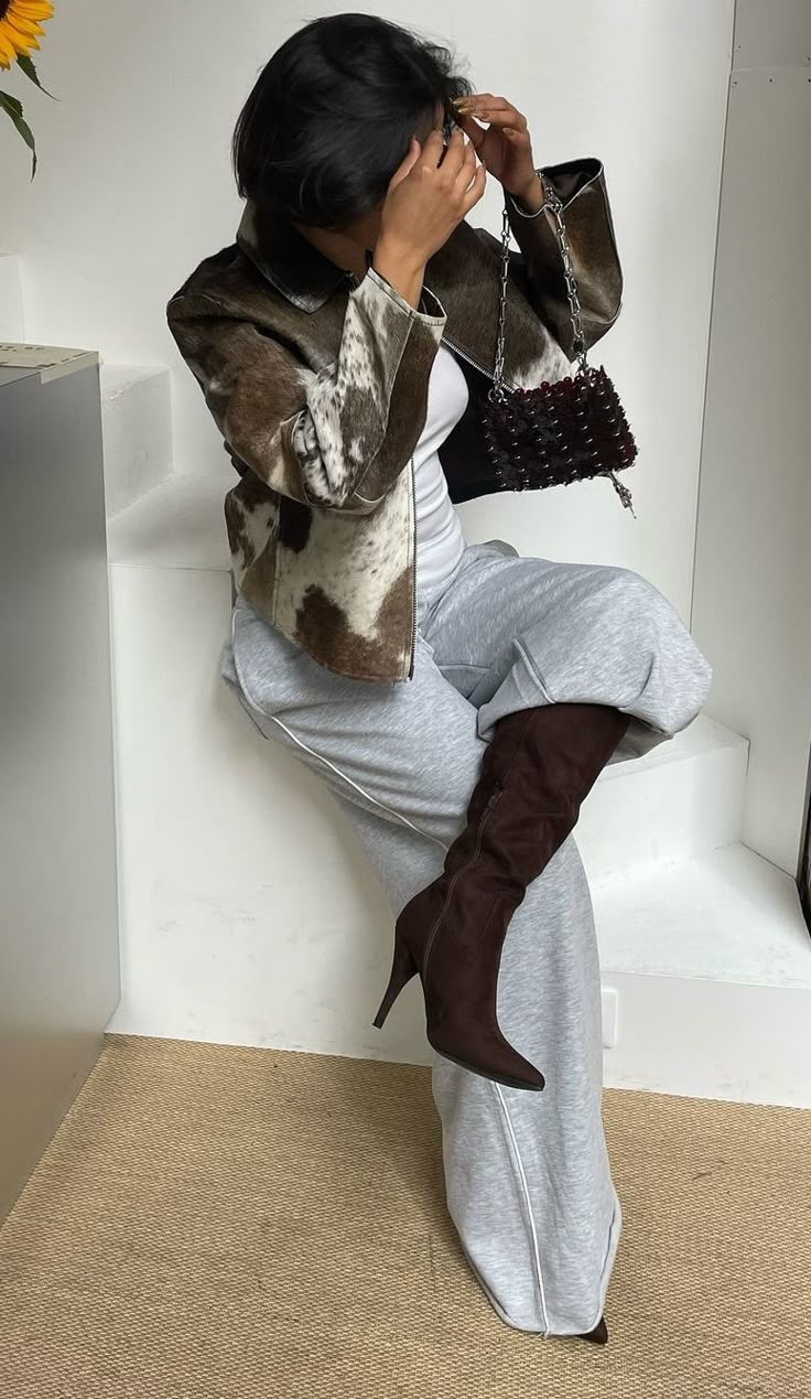 Women cowhide jacket brown fur leather coat cropped