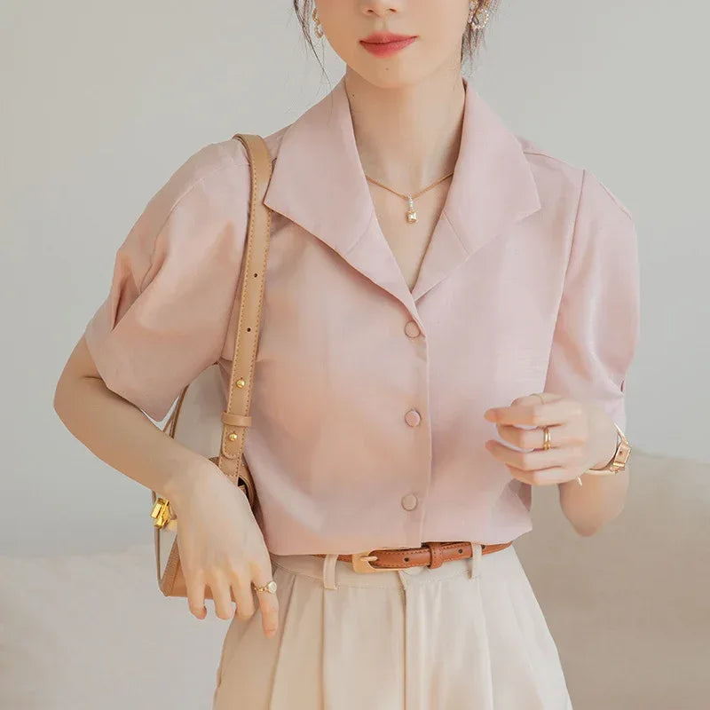 Short sleeve shirts for women
