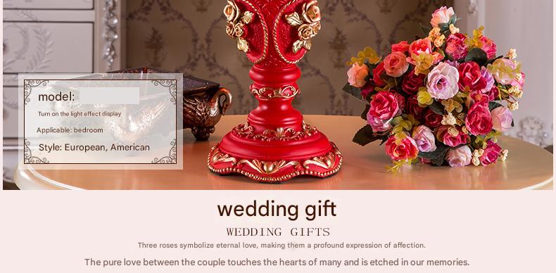 Red victorian wedding table lamp with beads