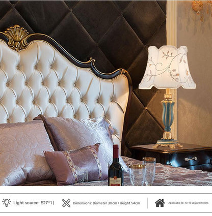 European retro resin fabric bedside table lamp