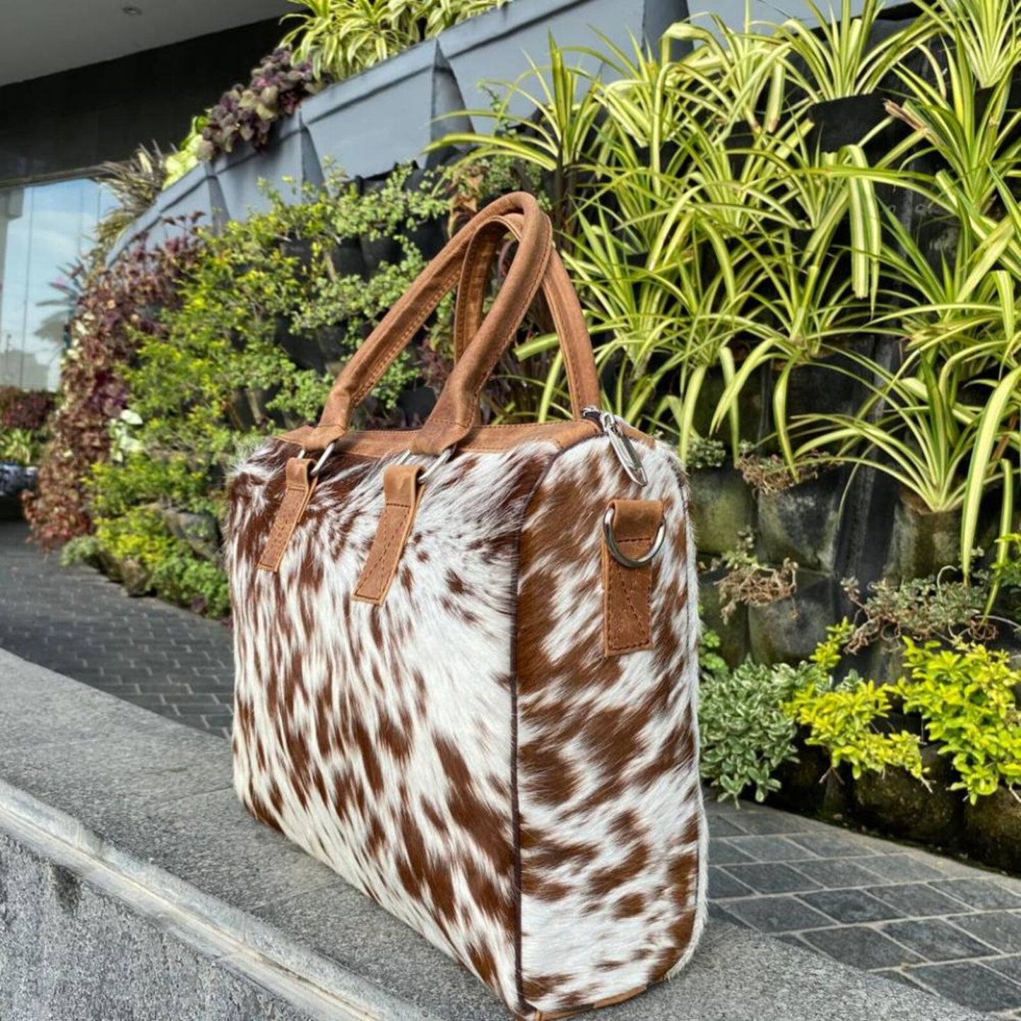 Western Style Tote Cowhide Bag for Women