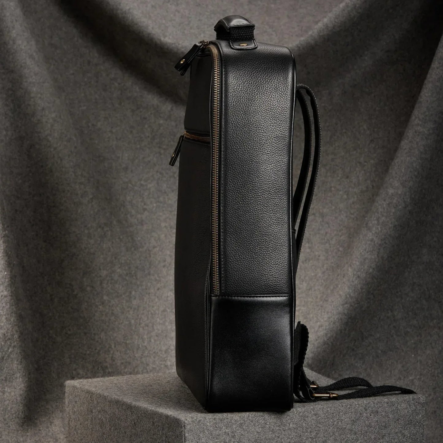 mens leather backpack leather laptop backpack for men