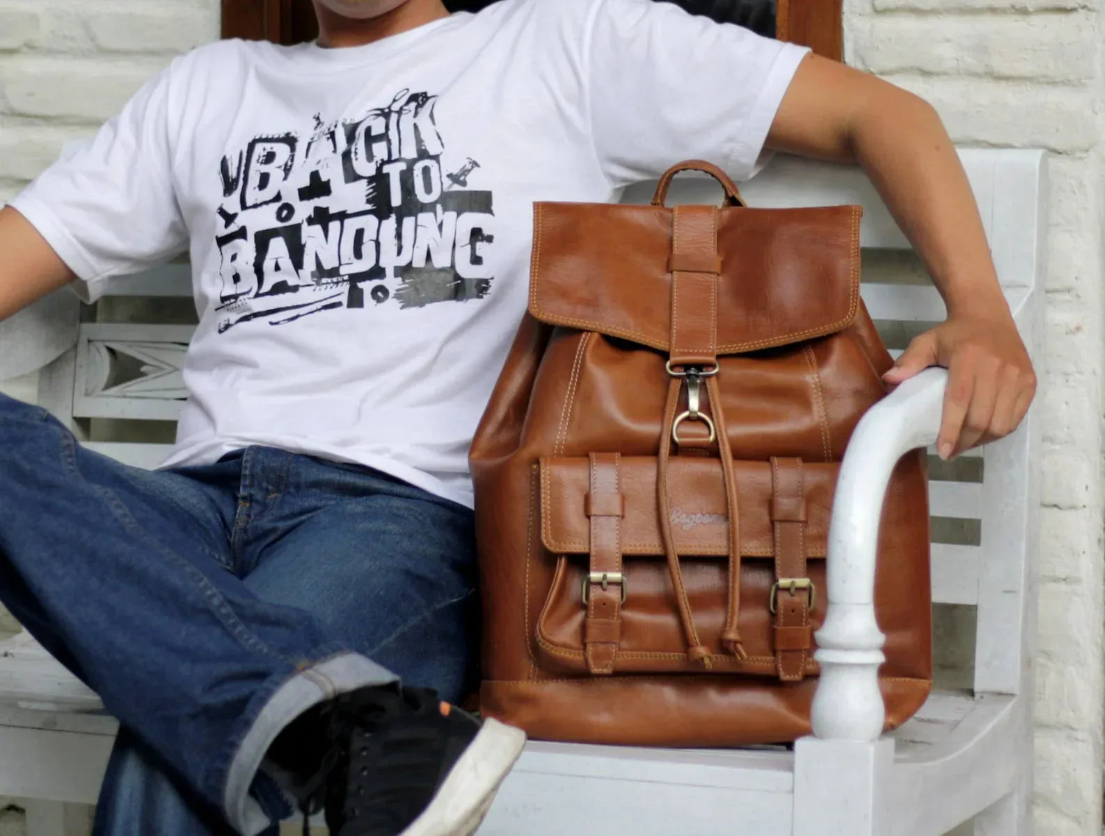 Mens Leather Rucksack Backpack for Travel and Work