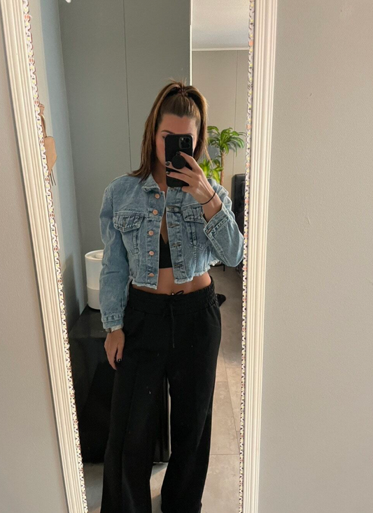 womens cropped denim jacket