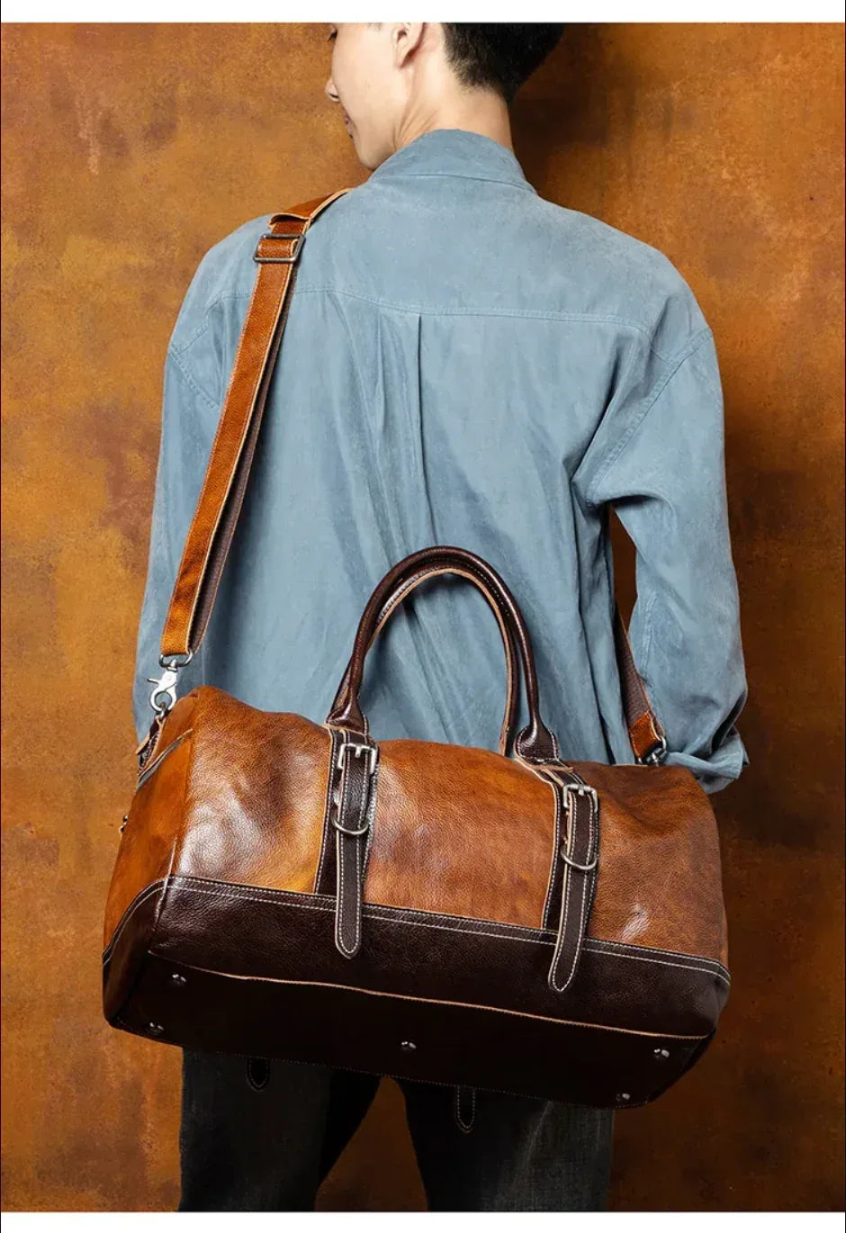 Leather Weekender Bag for Men in Brown Vegetable-Tanned Cowhide
