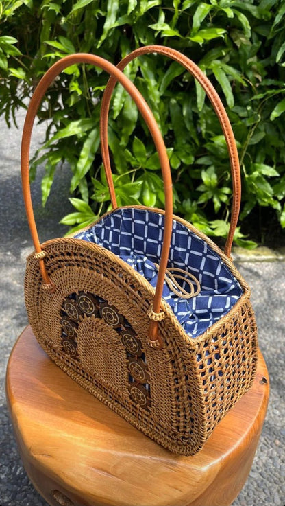 Natural Rattan Shoulder handbag