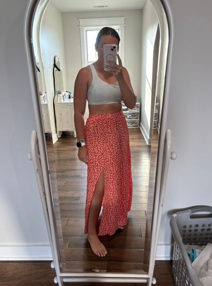 Split Thigh Maxi Skirt Beach Outfit