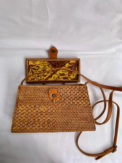 Rattan Summer Beach Sling Bag