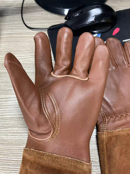 Leather gardening gloves with suede arm cuffs
