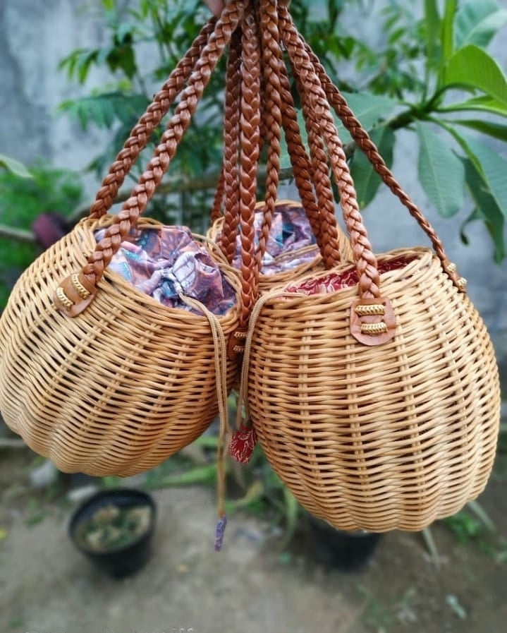 Honeypot Rattan Handbag