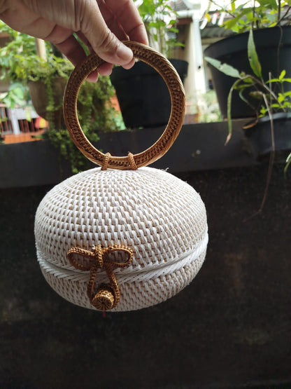 Round Rattan Ball Bag In White Woven With Handle