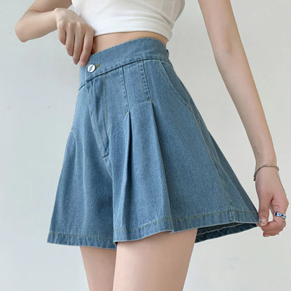 Wide Leg Pleated Women Denim Shorts