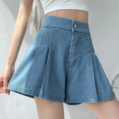 Wide Leg Pleated Women Denim Shorts