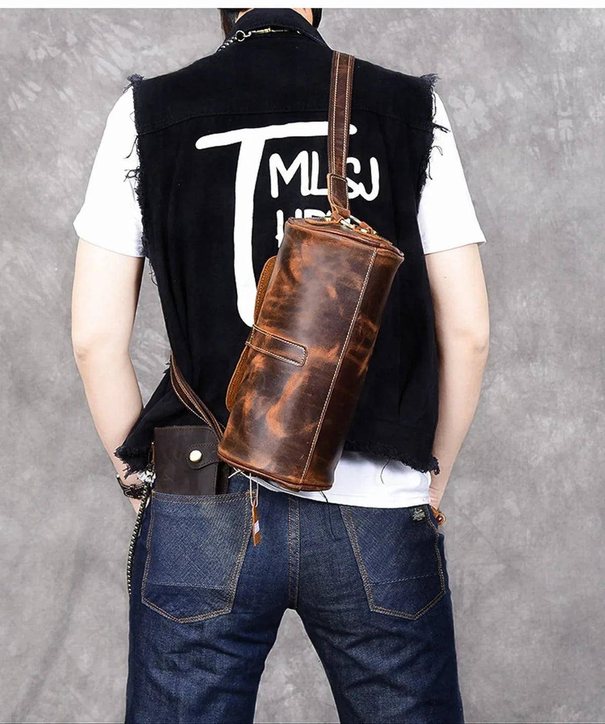 Small Barrel Duffel Bag in Brown Genuine Leather for Men