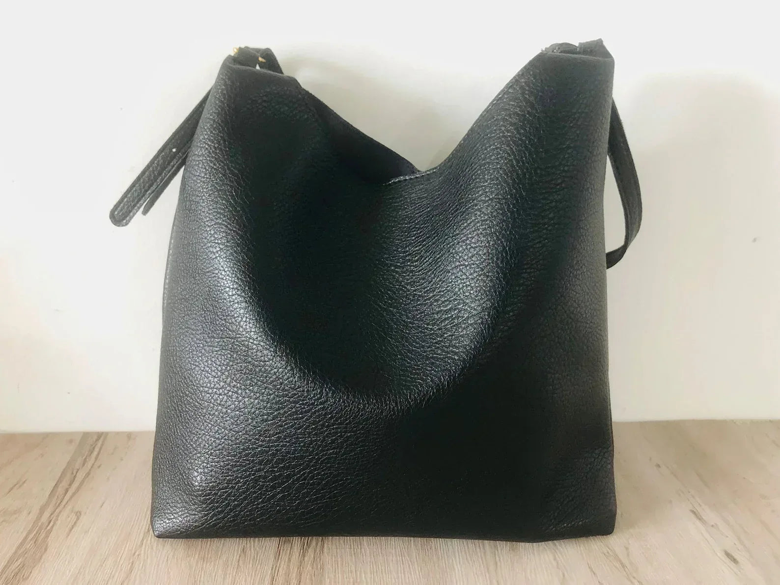 Soft Leather Tote Bag Lightweight Roomy Leather Tote