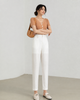 Women loose cropped pants in soft pink