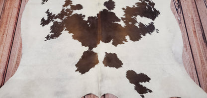 natural cowhide rug