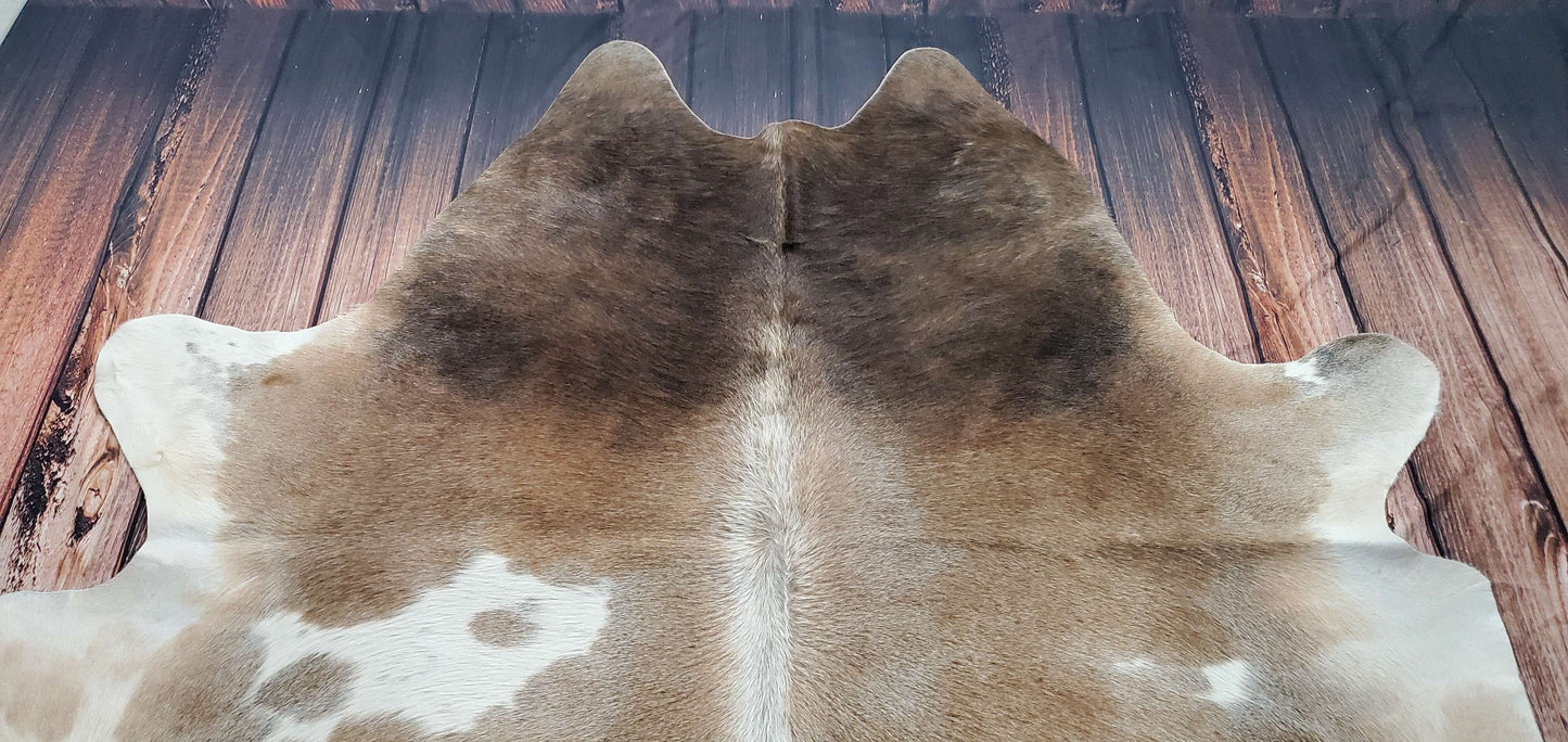 Genuine Light Tan Cowhide Rug 8ft X 6.5ft