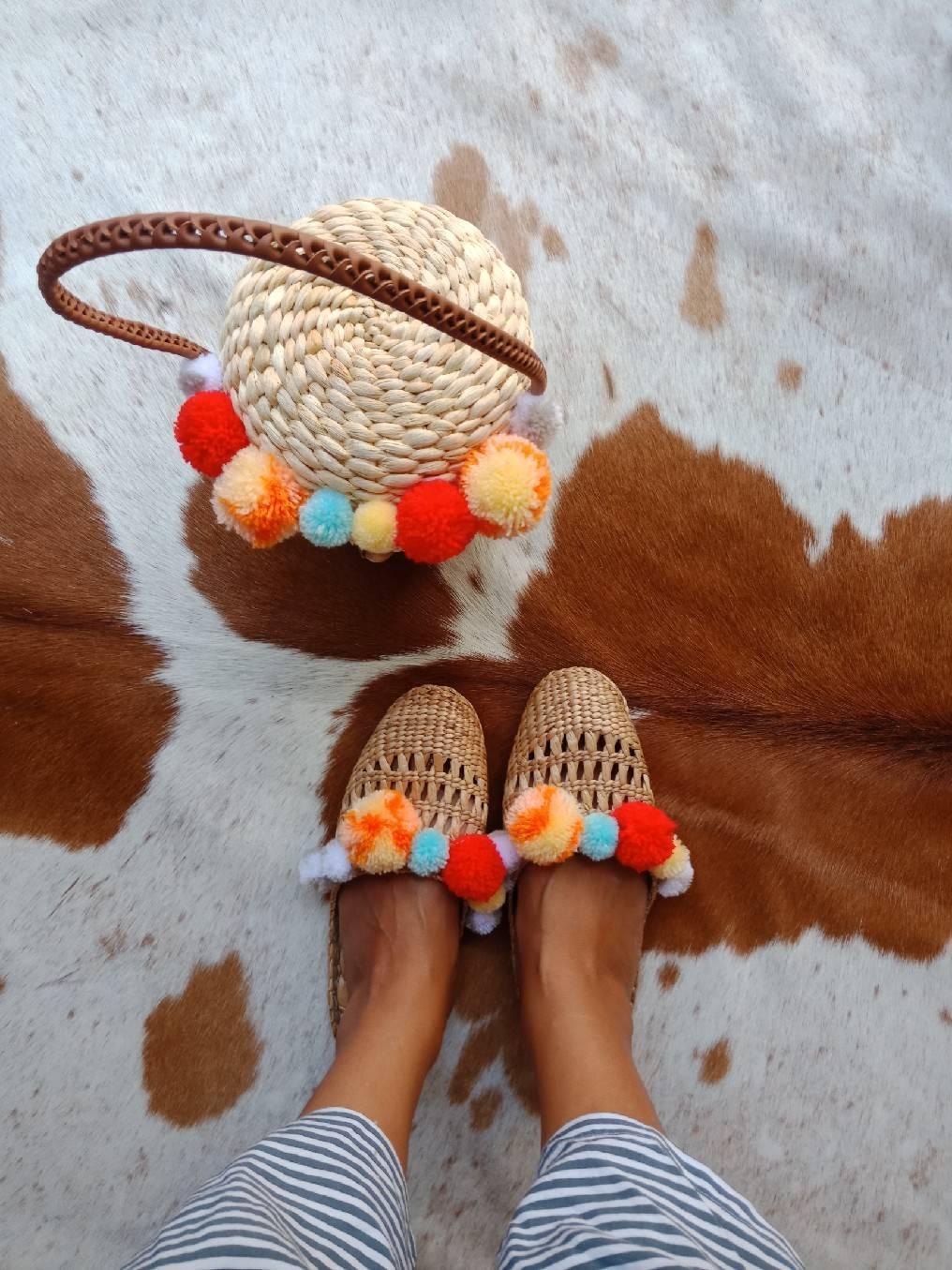 Handmade Rattan Pompom Shoulder Bag for Summer