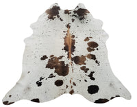 This salt and pepper cowhide rug is a gorgeous piece, the quality is outstanding and makes any space look very cozy and soft,